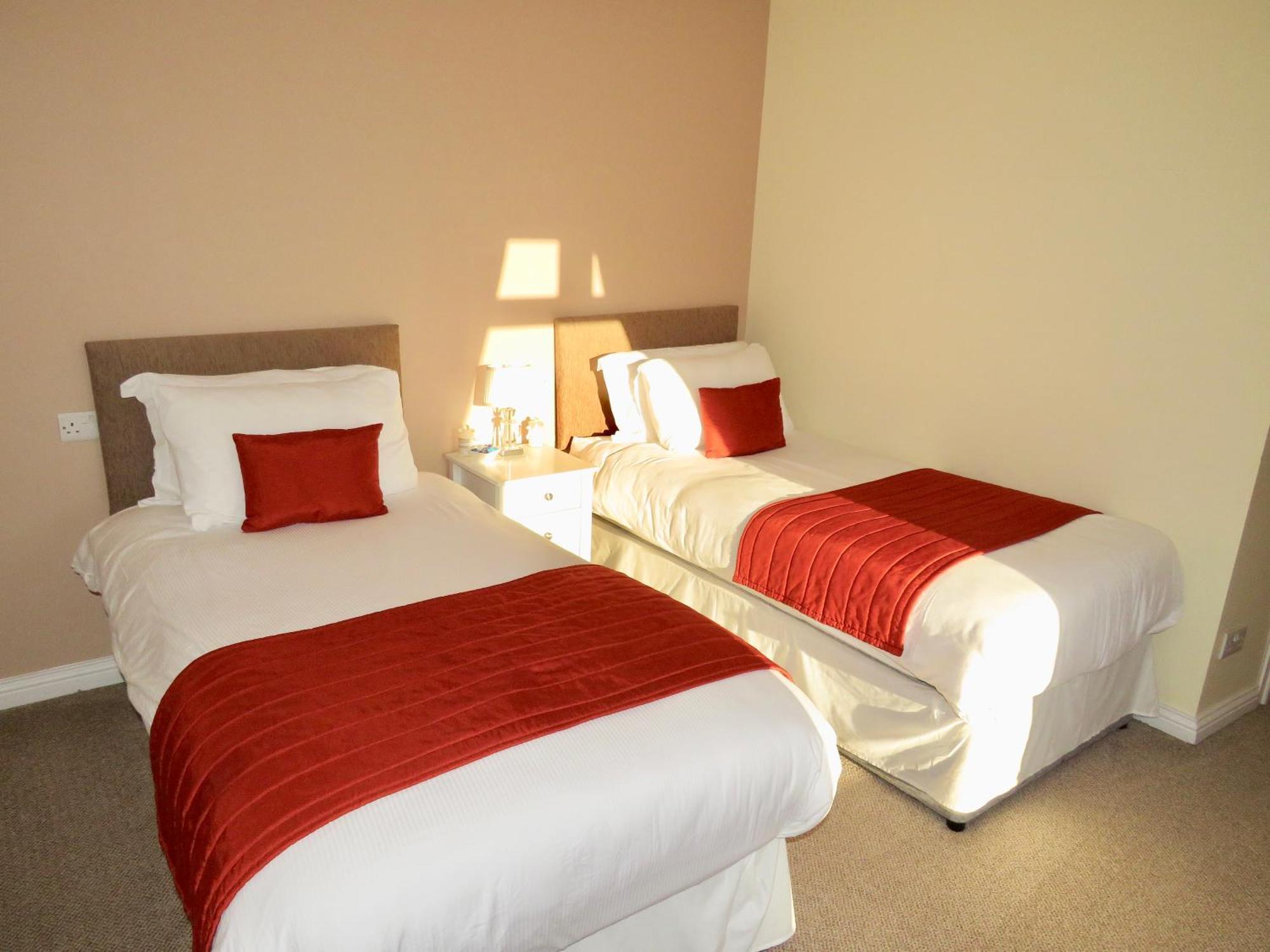 เกลนเดล เบด แอนด์ เบรกฟาสต์ Bed & Breakfast คูเชนดอล ห้อง รูปภาพ
